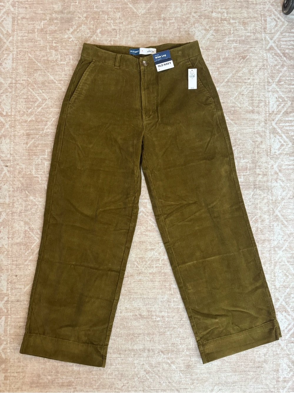 Old Navy Women’s Olive Green Corduroy Wide-Leg Pants